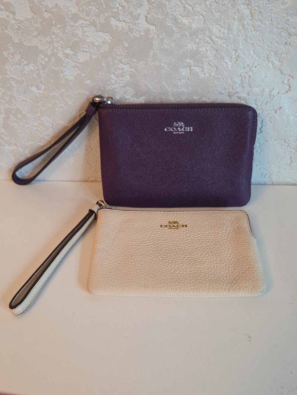 COACH Two-Piece Wristlet Set in Black and Cream